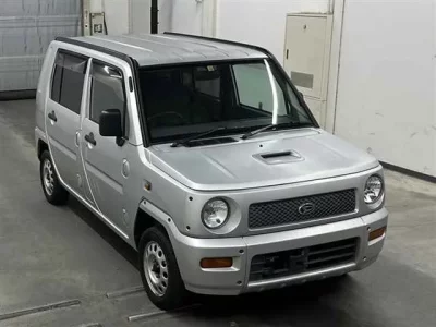 Daihatsu NAKED