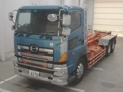 Hino TRUCK