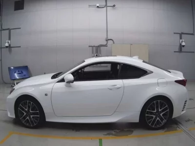 Lexus RC
