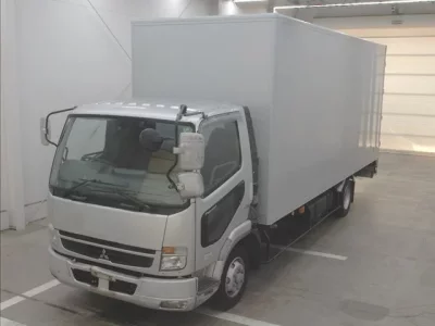 Mitsubishi FUSO FIGHTER