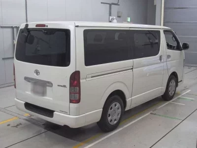 Toyota REGIUS ACE VAN