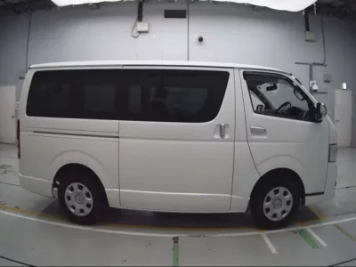 Toyota REGIUS ACE VAN