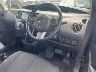 Mazda BIANTE