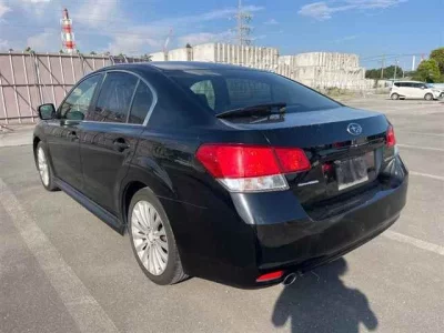 Subaru LEGACY B4