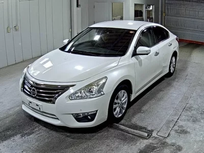 Nissan TEANA