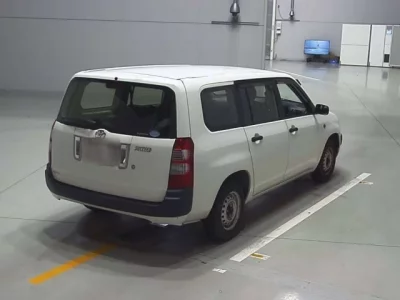 Toyota SUCCEED