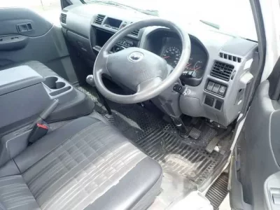 Mazda BONGO VAN