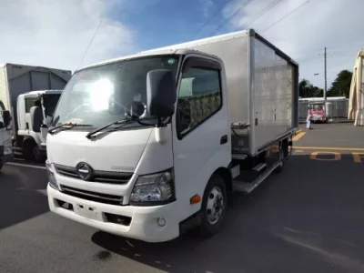 Hino DUTRO