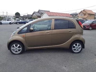 Mitsubishi I