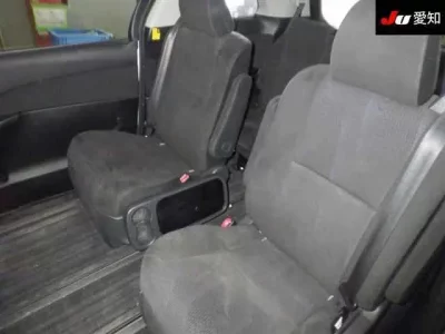 Toyota ESTIMA HYBRID