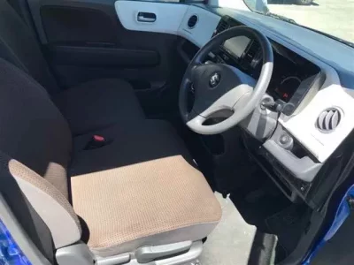 Suzuki MRWAGON