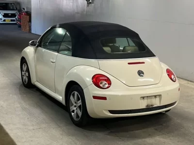 Volkswagen NEW BEETLE
