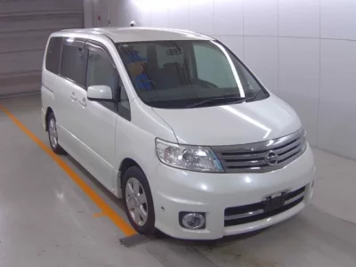 Nissan LAFESTA