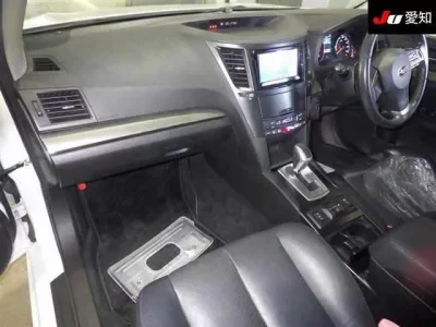 Subaru LEGACY B4