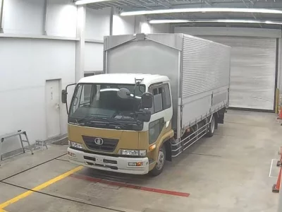 Nissan CONDOR