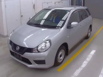 Nissan AD