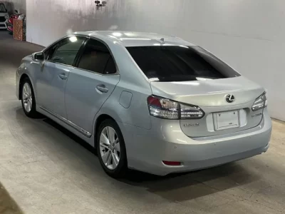 Lexus HS