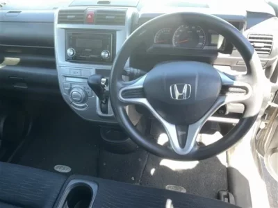 Honda ZEST