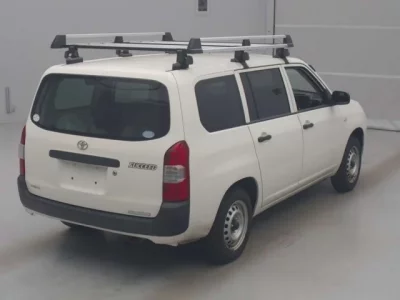 Toyota SUCCEED