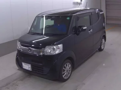Honda N BOX SLASH