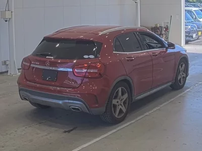 Mercedes-Benz GLA CLASS
