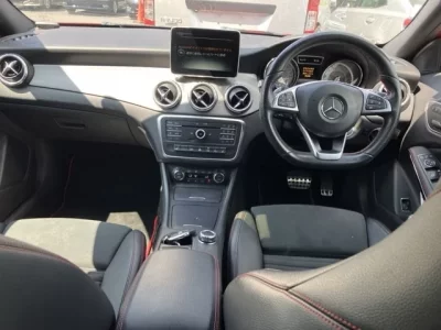 Mercedes-Benz GLA CLASS