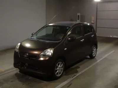 Daihatsu MIRA E S