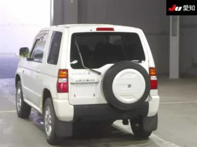 Mitsubishi PAJERO MINI