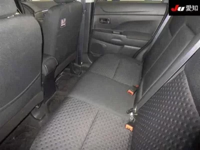 Mitsubishi RVR