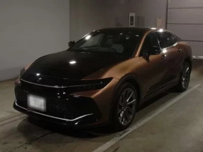 Toyota CROWN CROSSOVER