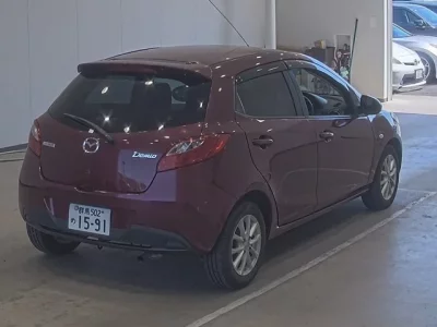 Mazda DEMIO