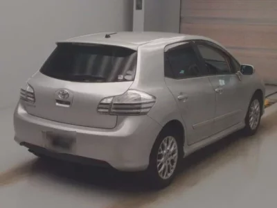 Toyota BLADE