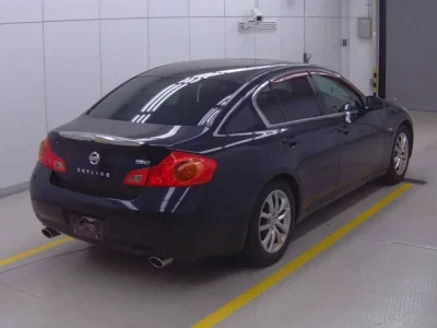 Nissan SKYLINE