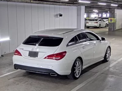 Mercedes-Benz CLA CLASS