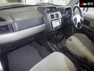 Mitsubishi PAJERO IO