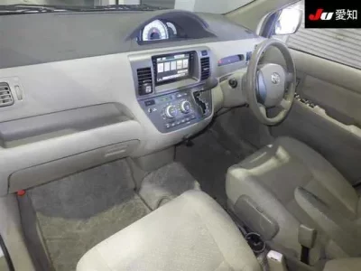 Toyota RAUM