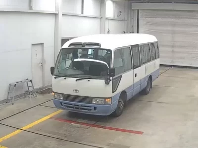 Toyota COASTER