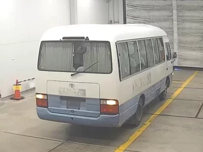Toyota COASTER