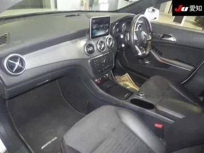 Mercedes-Benz CLA CLASS