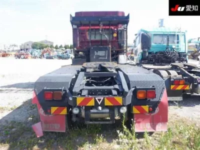 Hino TRUCK