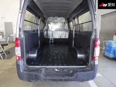 Nissan CARAVAN VAN