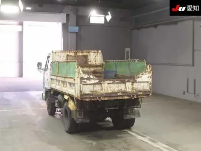 Isuzu TRUCK