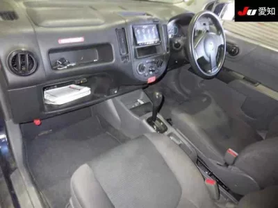 Nissan AD