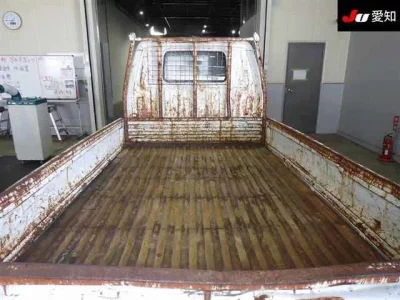 Nissan VANETTE TRUCK