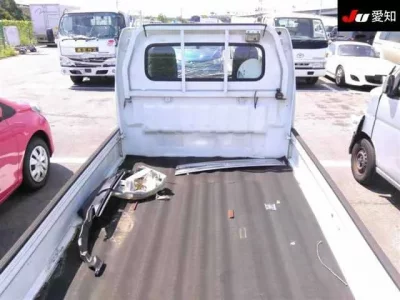 Mitsubishi MINICAB TRUCK
