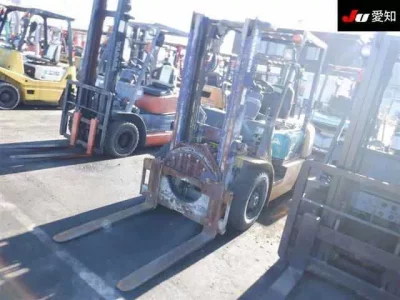 KOMATSU FORKLIFT