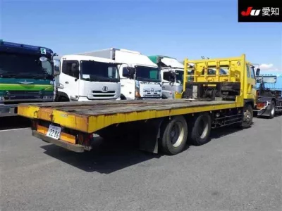Isuzu TRUCK