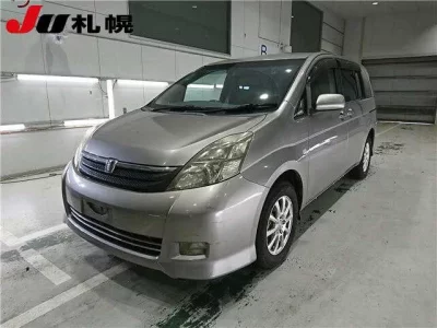 Toyota ISIS