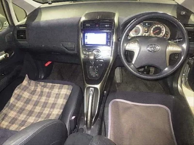 Toyota BLADE