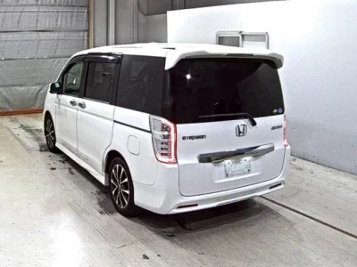Honda STEP WAGON